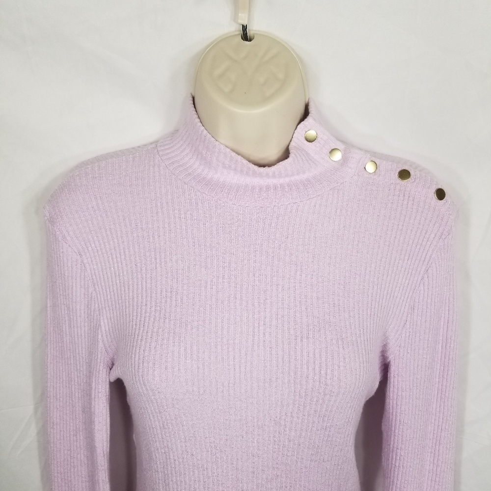 New J.Crew AE780 Button Shoulder Ribbed Turtleneck Top Pullover Purple Lilac XS - Picture 3 of 6